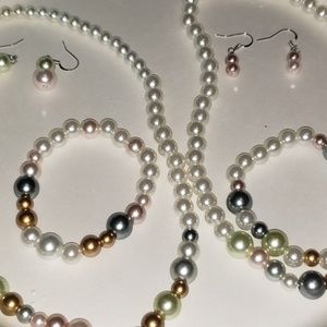 Meet your Posher, Rebeca